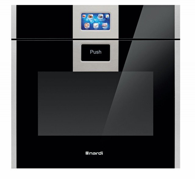 Il forno collegato con sistema wi-fi Elettrico e digitale, ha uno schermo interattivo a colori con display facile e intuitivo dove impostare i programmi e monitorare la cottura; la connettività Wi-Fi consente di controllarlo da remoto e dispone anche di funzioni di programmazione dei tempi con partenza ritardata e spegnimento automatico. ● Forno multifunzione Digital FEX 47 T 70 N WiFi di Nardi Il forno collegato con sistema wi-fi Elettrico e digitale, ha uno schermo interattivo a colori con display facile e intuitivo dove impostare i programmi e monitorare la cottura; la connettività Wi-Fi consente di controllarlo da remoto e dispone anche di funzioni di programmazione dei tempi con partenza ritardata e spegnimento automatico. ● Forno multifunzione Digital FEX 47 T 70 N WiFi di Nardi