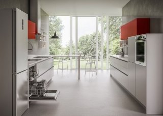 ● Gli elettrodomestici da incasso
della collezione Wizard di Hoover (www.hoover.it) sono tutti connessi
a Internet tramite Wi-Fi e si gestiscono comodamente da smartphone e tablet tramite l'app dedicata.