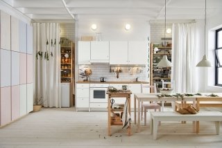 cucina modulare bianca con ante in lamina di melammina Knoxhult di Ikea Italia cucina modulare bianca con ante in lamina di melammina Knoxhult di Ikea Italia