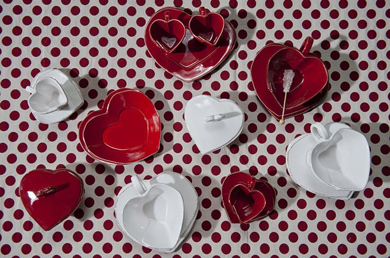 1 set stoviglie per San Valentino festa di matrimonio cucchiai tazze di grandi dimensioni forchette Set da tavola a forma di cuore di San Valentino: 40 piatti di carta rossa usa e getta