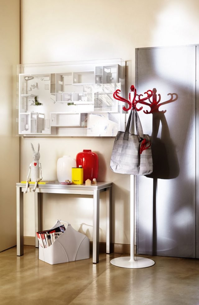 Calligaris---Medusa-rosso-appendiabiti-da-terra Calligaris---Medusa-rosso-appendiabiti-da-terra