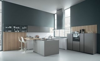 cucina con ante in laccato senza maniglie matt talco e polvere Fifty di Zampieri Cucine cucina con ante in laccato senza maniglie matt talco e polvere Fifty di Zampieri Cucine