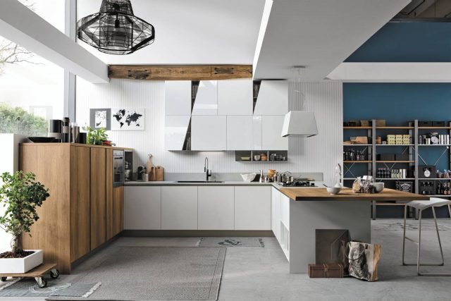 cucina a U dai pensili bianco candido Infinity di Stosa cucina a U dai pensili bianco candido Infinity di Stosa