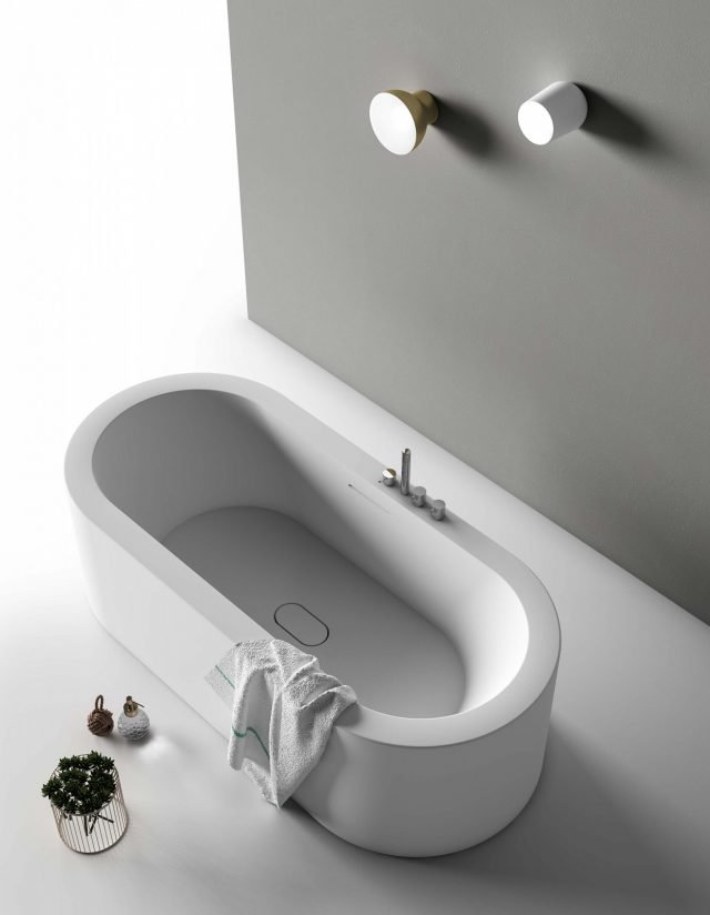 vasca freestandig Ooh! di Planit in Corian®DuPont® vasca freestandig Ooh! di Planit in Corian®DuPont®