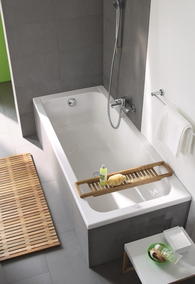 vasca rettangolare D-Code di Duravit by Sieger design in acrilico sanitario da incasso vasca rettangolare D-Code di Duravit by Sieger design in acrilico sanitario da incasso