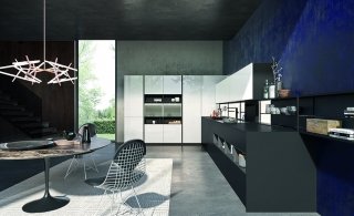 cucina a “L” che alterna elementi bianchi e neri Linea di Comprex cucina a “L” che alterna elementi bianchi e neri Linea di Comprex