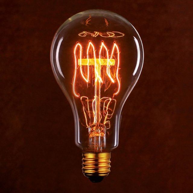 Goccia Fork di Leroy Merlin racchiude una piccola forchetta luminosa che diffonde una luce calda, senza ombre e omogenea nonostante l’aspetto “old style”. Perfetta per apparecchi con attacco grande E27, è dimmerabile e ha una durata di 2.500 ore. Misura H 13,8 cm, Ø massimo 7,5 cm e costa 6,99 euro. www.leroymerlin.it Goccia Fork di Leroy Merlin racchiude una piccola forchetta luminosa che diffonde una luce calda, senza ombre e omogenea nonostante l’aspetto “old style”. Perfetta per apparecchi con attacco grande E27, è dimmerabile e ha una durata di 2.500 ore. Misura H 13,8 cm, Ø massimo 7,5 cm e costa 6,99 euro. www.leroymerlin.it