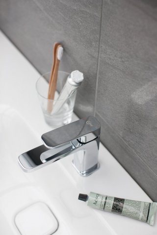 miscelatore monocomando per lavabo di Ideal Standard con finitura cromata serie tonic II miscelatore monocomando per lavabo di Ideal Standard con finitura cromata serie tonic II