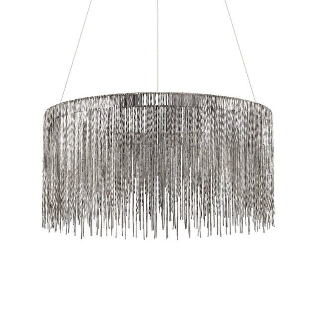 Versus di Ideal Lux è la nuova lampada a sospensione formata da una cascata di catenine metalliche a maglia quadrata che si trasformano in elementi decorativi. La montatura in metallo cromato è leggera e resistente; sono presenti tre cavi in acciaio regolabili in altezza per mezzo di dispositivi blocca cavo automatici. www.ideal-lux.com Versus di Ideal Lux è la nuova lampada a sospensione formata da una cascata di catenine metalliche a maglia quadrata che si trasformano in elementi decorativi. La montatura in metallo cromato è leggera e resistente; sono presenti tre cavi in acciaio regolabili in altezza per mezzo di dispositivi blocca cavo automatici. www.ideal-lux.com