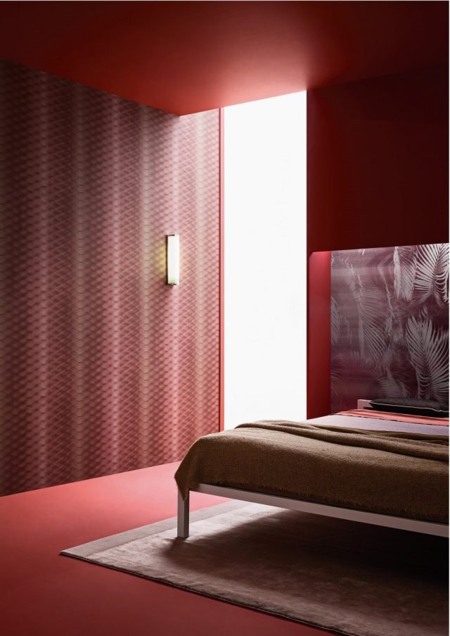 Essential Wallpaper di Wall&Decò è una collezione di carte da parati composta da 4 decori principali declinati in 3 varianti colore ciascuno, dalla grande versatilità applicativa in ambienti con diverse esigenze stilistiche e di arredo. www.wallanddeco.it Essential Wallpaper di Wall&Decò è una collezione di carte da parati composta da 4 decori principali declinati in 3 varianti colore ciascuno, dalla grande versatilità applicativa in ambienti con diverse esigenze stilistiche e di arredo. www.wallanddeco.it