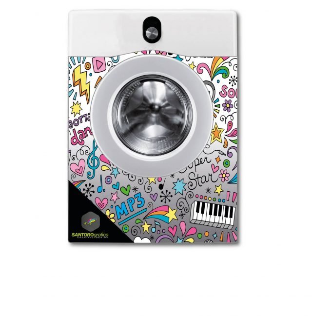 Adesivo per lavatrice "cartoon musica" di Santorografica. Stampa digitale su PVC. Il gruppo elettrodomestici cambia pelle con questi adesivoi dove a catalogo ci sono molte foto disponibili. L 60x H 85cm, prezzo 17,61 euro. www.santografica.it Adesivo per lavatrice "cartoon musica" di Santorografica. Stampa digitale su PVC. Il gruppo elettrodomestici cambia pelle con questi adesivoi dove a catalogo ci sono molte foto disponibili. L 60x H 85cm, prezzo 17,61 euro. www.santografica.it