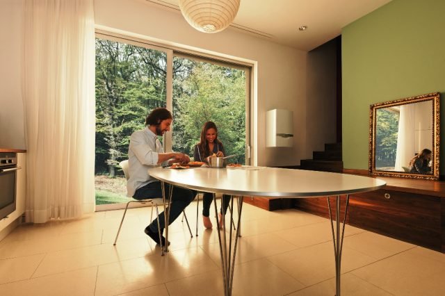 Le caldaie a condensazione ecoTEC pro ed ecoTEC plus, di Vaillant, sono state recentemente innovate per raggiungere la classe ErP di sistema A+. Le migliorie tecniche hanno interessato lo scambiatore primario, elevandone il rendimento a 94%. Le nuove gamme possono essere abbinate a una termoregolazione modulante, scegliendo tra le centraline climatiche vSMART, multiMATIC 700 e calorMATIC 450 e raggiungendo l’efficienza energetica di sistema A+. www.vaillant.com Le caldaie a condensazione ecoTEC pro ed ecoTEC plus, di Vaillant, sono state recentemente innovate per raggiungere la classe ErP di sistema A+. Le migliorie tecniche hanno interessato lo scambiatore primario, elevandone il rendimento a 94%. Le nuove gamme possono essere abbinate a una termoregolazione modulante, scegliendo tra le centraline climatiche vSMART, multiMATIC 700 e calorMATIC 450 e raggiungendo l’efficienza energetica di sistema A+. www.vaillant.com