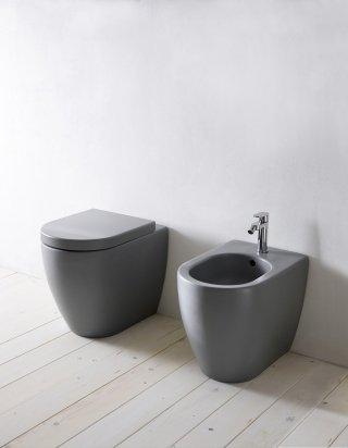 sanitari a terra collezione Smile di Ceramica Cielo finitura matt sanitari a terra collezione Smile di Ceramica Cielo finitura matt