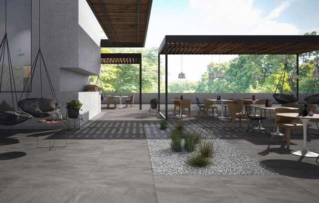 Tutta la magia dell’effetto pietra dalle tonalità metalliche, ma reperibile anche in colorazioni e formati diversi, si ritrova nella piastrella della collezione IT ROCKS colore Metal (45×90 cm) che consente di pavimentare spazi di grandi dimensioni. Tutta la magia dell’effetto pietra dalle tonalità metalliche, ma reperibile anche in colorazioni e formati diversi, si ritrova nella piastrella della collezione IT ROCKS colore Metal (45×90 cm) che consente di pavimentare spazi di grandi dimensioni.