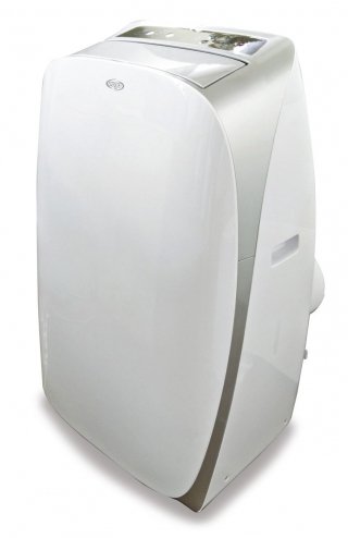Portatile monoblocco, il condizionatore portatile Softy Plus di Argo Clima venduto su Privalia raffredda, deumidifica e riscalda. Ha potenza rinfrescante di 3,5 kW, è in classe A, e ha flap frontale motorizzato, con ampia oscillazione automatica, gestibile anche con telecomando che diffonde l’aria in modo omogeneo. Misura L48xp40xH79,5 cm. Prezzo 340 euro.www.privalia.com Portatile monoblocco, il condizionatore portatile Softy Plus di Argo Clima venduto su Privalia raffredda, deumidifica e riscalda. Ha potenza rinfrescante di 3,5 kW, è in classe A, e ha flap frontale motorizzato, con ampia oscillazione automatica, gestibile anche con telecomando che diffonde l’aria in modo omogeneo. Misura L48xp40xH79,5 cm. Prezzo 340 euro.www.privalia.com