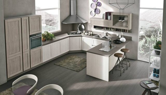 cucina parzialmente sotto la finestra a U City di Stosa cucina parzialmente sotto la finestra a U City di Stosa
