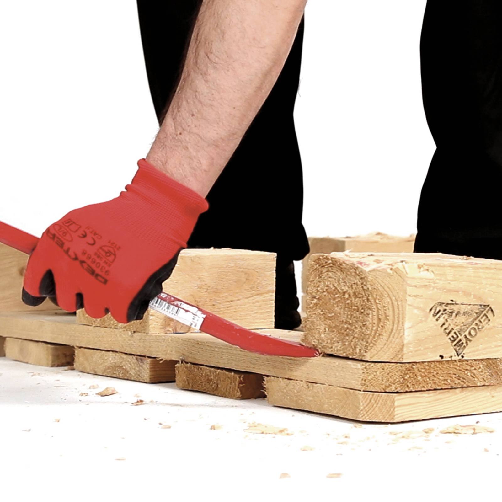 Come costruire un divano con i pallet cose di casa Costruire un divano coi bancali di legno