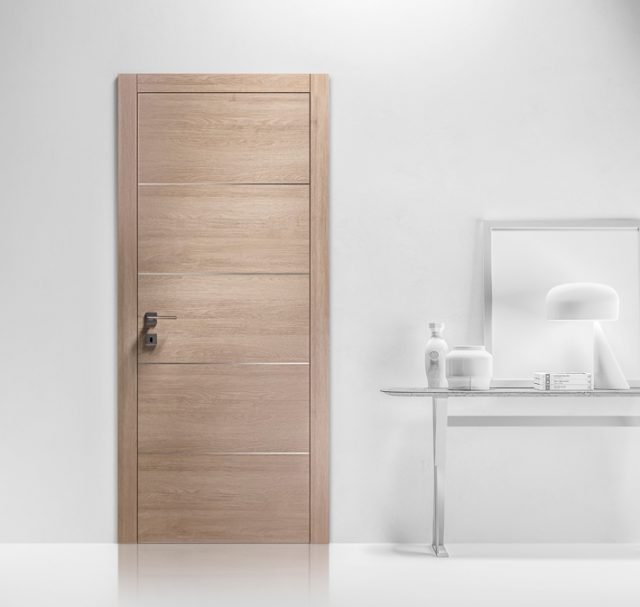 Nella foto, modello Logica/4 qui proposto nella finitura Ontario in decorativo Polvere, con filetti in alluminio con finitura acciaio, con telaio Flat. Dimensioni: cm 80x210 Telaio: cm 10 Nella foto, modello Logica/4 qui proposto nella finitura Ontario in decorativo Polvere, con filetti in alluminio con finitura acciaio, con telaio Flat. Dimensioni: cm 80x210 Telaio: cm 10