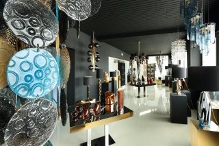 Showroom 2 Showroom 2