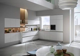cucina con pensili in nobilitato bianco Joy di Snaidero cucina con pensili in nobilitato bianco Joy di Snaidero