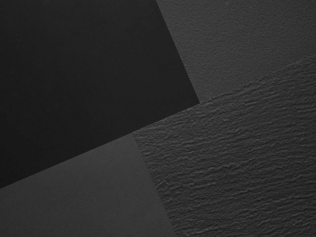 Nero Assoluto e Bianco Assoluto, di Lapitec, completano la palette di rivestimenti monocromatici in grés disponibili in tre spessori standard, 12, 20 e 30 mm, e in sette finiture, da quelle luminescenti a quelle strutturate e materiche. www.lapitec.it Nero Assoluto e Bianco Assoluto, di Lapitec, completano la palette di rivestimenti monocromatici in grés disponibili in tre spessori standard, 12, 20 e 30 mm, e in sette finiture, da quelle luminescenti a quelle strutturate e materiche. www.lapitec.it