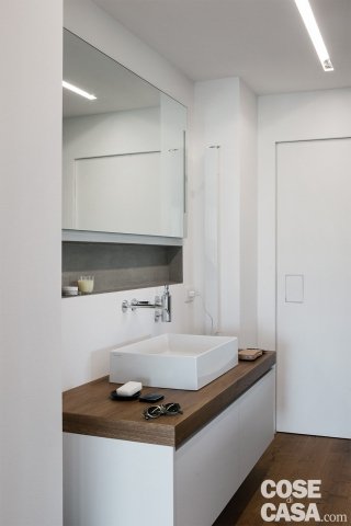 98 mq sottotetto nell'ex cascina 98 mq sottotetto nell'ex cascina