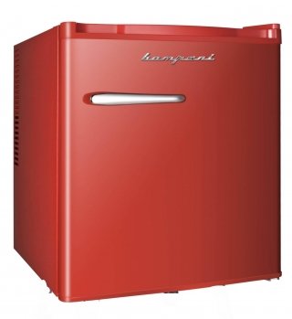 Elettrodomestici silenziosi Il minifrigorifero da appoggio BOMP548/R di Bompani è silenziosissimo perché non è dotato di un compressore bensì un sistema termoelettrico di raffreddamento. Ideale per l’ufficio, emette una rumorosità di 30 dB, ha volume di 48 litri e funzione di sbrinamento automatico. Misura L43xP52xH51 cm. Prezzo 185 euro. www.bompani.it Elettrodomestici silenziosi Il minifrigorifero da appoggio BOMP548/R di Bompani è silenziosissimo perché non è dotato di un compressore bensì un sistema termoelettrico di raffreddamento. Ideale per l’ufficio, emette una rumorosità di 30 dB, ha volume di 48 litri e funzione di sbrinamento automatico. Misura L43xP52xH51 cm. Prezzo 185 euro. www.bompani.it