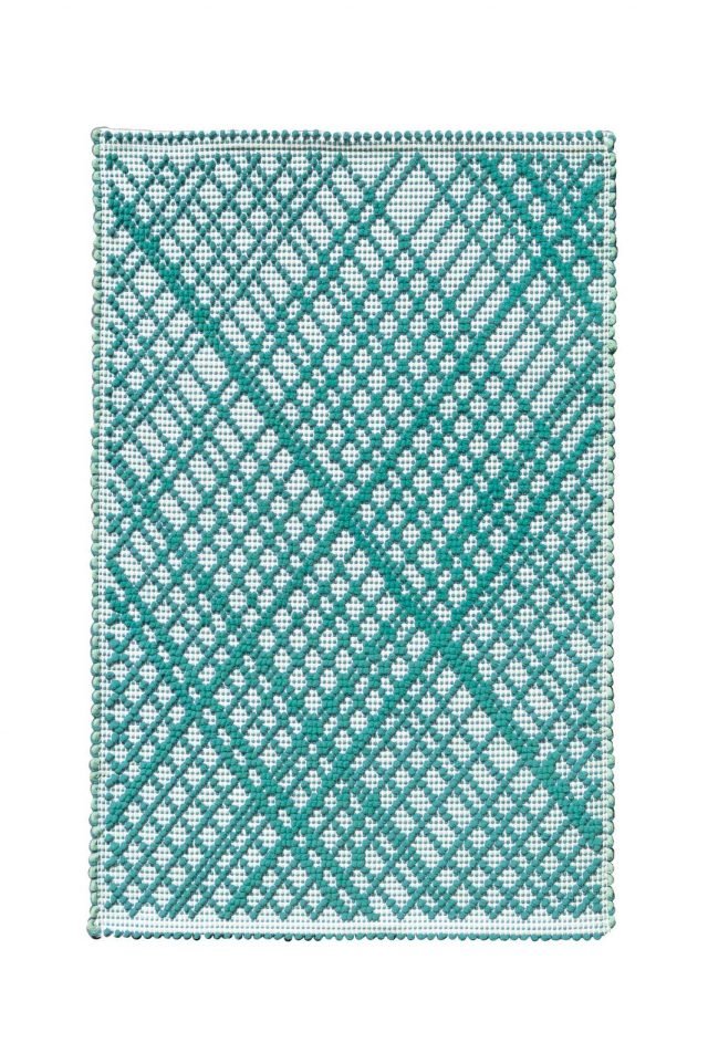 Realizzato a mano con la tecnica tradizionale sarda, il tappeto TP 2014 Green di Ilaria.I è in cotone. Misura 69x100 cm. Prezzo 69 euro. Anche in misura 60 x140 cm. www.ilariai.com Realizzato a mano con la tecnica tradizionale sarda, il tappeto TP 2014 Green di Ilaria.I è in cotone. Misura 69x100 cm. Prezzo 69 euro. Anche in misura 60 x140 cm. www.ilariai.com
