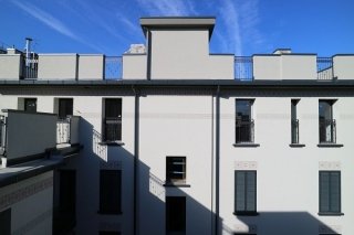 La facciata interna del FuturDome La facciata interna del FuturDome