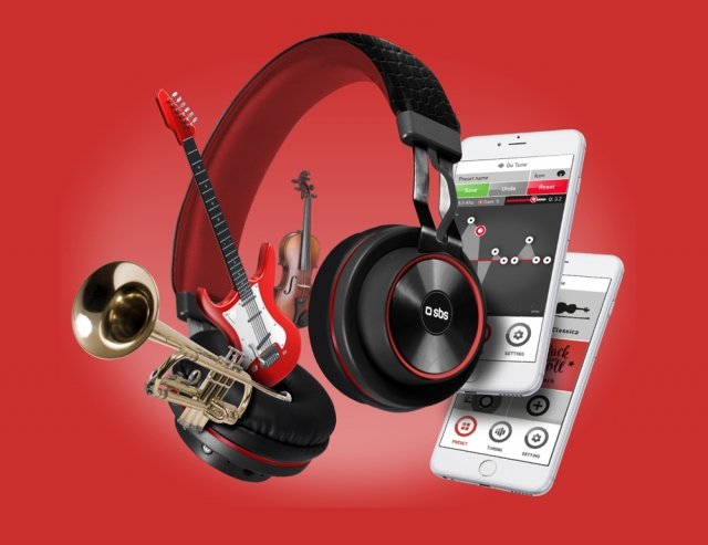 Con le cuffie wireless DJ UP di SBS è possibile ascoltare la propria musica preferita ovunque ci si trovi. Una volta associate allo smartphone, che sia un iPhone o che sia un Android, al tablet, o al PC, è possibile ascoltare e gestire la musica senza interruzioni, anche se si è lontani dal proprio dispositivo. Queste cuffie senza fili sono perfette per l’utilizzo quotidiano: i padiglioni, dal diametro di 4 cm, sono imbottiti, estremamente morbidi e isolanti. Le cuffie senza fili DJ UP si collegano, attraverso la tecnologia wireless, ai tuoi dispositivi e mantengono la connessione fino a 10 metri di distanza. Sul lato dei padiglioni sono posti i tasti di accensione e spegnimento, controllo del volume, cambio traccia e risposta/fine chiamata: è possibile gestire la musica e rispondere alle chiamate facendo un semplice movimento. Queste cuffie wireless hanno un'autonomia di circa 5-6 ore, al termine delle quali è sufficiente ricaricarle utilizzando il cavo di ricarica micro-USB incluso nella confezione. Per sfruttare fino in fondo le potenzialità delle cuffie wireless DJ UP, è consigliabile scaricare dall'AppStore o da Google Play l’app Go Tune, sviluppata da SBS per modificare le impostazioni di frequenza e l’equalizzazione della musica in base ai propri gusti. Prezzo: 59,90 euro. www.sbsmobile.store Con le cuffie wireless DJ UP di SBS è possibile ascoltare la propria musica preferita ovunque ci si trovi. Una volta associate allo smartphone, che sia un iPhone o che sia un Android, al tablet, o al PC, è possibile ascoltare e gestire la musica senza interruzioni, anche se si è lontani dal proprio dispositivo. Queste cuffie senza fili sono perfette per l’utilizzo quotidiano: i padiglioni, dal diametro di 4 cm, sono imbottiti, estremamente morbidi e isolanti. Le cuffie senza fili DJ UP si collegano, attraverso la tecnologia wireless, ai tuoi dispositivi e mantengono la connessione fino a 10 metri di distanza. Sul lato dei padiglioni sono posti i tasti di accensione e spegnimento, controllo del volume, cambio traccia e risposta/fine chiamata: è possibile gestire la musica e rispondere alle chiamate facendo un semplice movimento. Queste cuffie wireless hanno un'autonomia di circa 5-6 ore, al termine delle quali è sufficiente ricaricarle utilizzando il cavo di ricarica micro-USB incluso nella confezione. Per sfruttare fino in fondo le potenzialità delle cuffie wireless DJ UP, è consigliabile scaricare dall'AppStore o da Google Play l’app Go Tune, sviluppata da SBS per modificare le impostazioni di frequenza e l’equalizzazione della musica in base ai propri gusti. Prezzo: 59,90 euro. www.sbsmobile.store