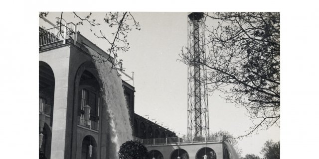 Ieri e oggi Milano in fotografia. La città e l’elettricità Ieri e oggi Milano in fotografia. La città e l’elettricità