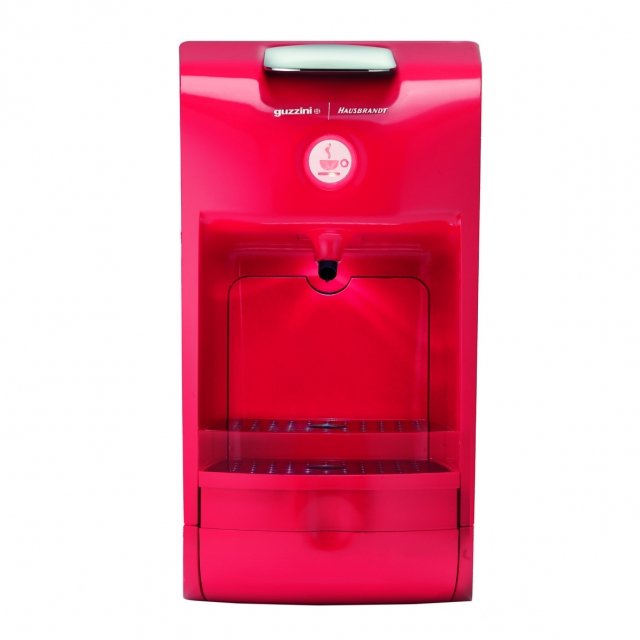 La macchina della linea The Coffee Project di Guzzini offre la possibilità di preparare perfettamente caffè, infusi e tisane, con sistema a capsule Hausbrandt. Ha potenza di 1.200 watt. Misura L30xP16,5xH29,5 cm. Prezzo 149 euro. www.fratelliguzzini.com La macchina della linea The Coffee Project di Guzzini offre la possibilità di preparare perfettamente caffè, infusi e tisane, con sistema a capsule Hausbrandt. Ha potenza di 1.200 watt. Misura L30xP16,5xH29,5 cm. Prezzo 149 euro. www.fratelliguzzini.com