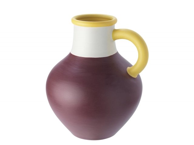 È a forma di anfora il vaso della collezione Ypperlig di Ikea è in gres dipinto a mano da un artigiano. Misura 30x24h cm. Prezzo 24,99 euro. www.ikea.it È a forma di anfora il vaso della collezione Ypperlig di Ikea è in gres dipinto a mano da un artigiano. Misura 30x24h cm. Prezzo 24,99 euro. www.ikea.it