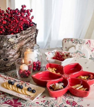 Stella di Natale portasalatini di Wald in ceramica decorata sottosmalto rosso fuoco Stella di Natale portasalatini di Wald in ceramica decorata sottosmalto rosso fuoco