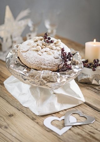 Sacchetto in carta della Linea Happy Holidays di Essent’ial Sacchetto in carta della Linea Happy Holidays di Essent’ial