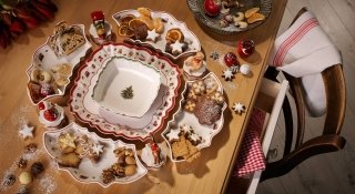 set centrotavola collezione classica per il Natale Toys Delight di Villeroy & Boch set centrotavola collezione classica per il Natale Toys Delight di Villeroy & Boch
