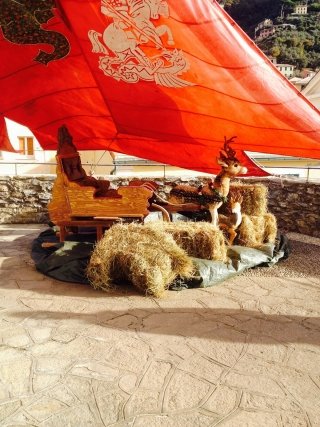 A Camogli in provincia di Genova si svolge fino al 26 dicembre il Castello di Babbo Natale per la gioia soprattutto dei più piccini. Foto: Archivio Agenzia Regionale “In Liguria”. www.enjoycamogli.it A Camogli in provincia di Genova si svolge fino al 26 dicembre il Castello di Babbo Natale per la gioia soprattutto dei più piccini. Foto: Archivio Agenzia Regionale “In Liguria”. www.enjoycamogli.it