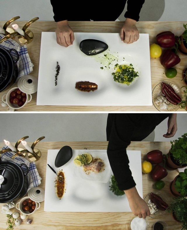 Primitive Kitchen Tool (design Erik Bele Höglund), realizzato con la pietra acrilica HI-MACS®, è composto da due elementi: un vassoio bianco con diverse cavità per gli ingredienti e un “sasso” nero per tagliare e pestare spezie e alimenti. Primitive Kitchen Tool (design Erik Bele Höglund), realizzato con la pietra acrilica HI-MACS®, è composto da due elementi: un vassoio bianco con diverse cavità per gli ingredienti e un “sasso” nero per tagliare e pestare spezie e alimenti.