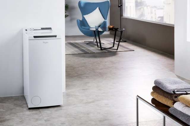 lavatrice salvaspazio con carica dall’alto TDLR70231 di Whirlpool 45 cm lavatrice salvaspazio con carica dall’alto TDLR70231 di Whirlpool 45 cm