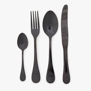 Posate nere Incisione di Zara Home in acciaio inox 18/10 con decorazione Posate nere Incisione di Zara Home in acciaio inox 18/10 con decorazione