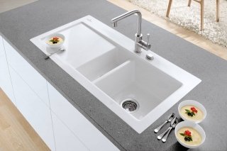 rubinetto con collo alto 26,5 cm collezione Modern Steel di Villeroy & Boch in acciaio inox massiccio rubinetto con collo alto 26,5 cm collezione Modern Steel di Villeroy & Boch in acciaio inox massiccio