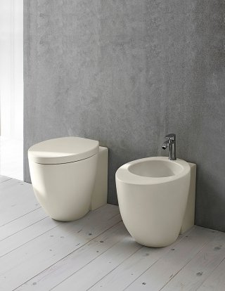 sanitari in ceramica bianca Le Giare di Cielo (design Claudio Silvestrin) sanitari in ceramica bianca Le Giare di Cielo (design Claudio Silvestrin)