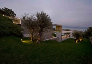 casa domotica sul lago di Garda casa domotica sul lago di Garda