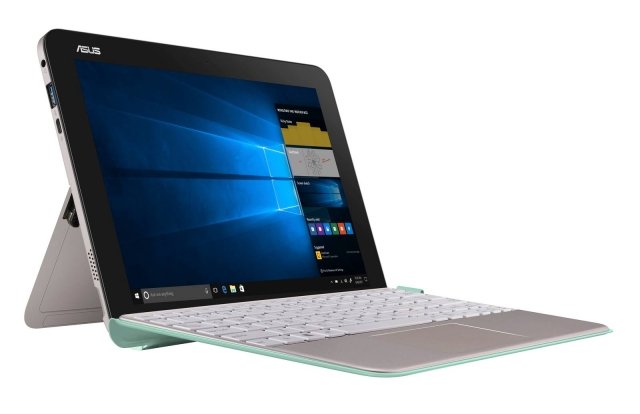 Sottile e leggero, questo PC 2 in 1 coniuga design elegante e potente batteria capace di garantire un’intera giornata di utilizzo che assicura un utilizzo ininterrotto di ben 12 ore e può essere utilizzata anche come power bank per ricaricare altri dispositivi. Il T103 di Asus adotta un display da 10,1” e assicura una connettività completa grazie alla connessione Wi-Fi e alla eSIM 4G LTE integrata in tutta Europa. Il display offre una luminosità di 400cd/m2 e la tecnologia TruVivid e Tru2Life Video per assicurare immagini di alta qualità e video definiti e realistici, anche alla luce diretta del sole. Gli angoli di visualizzazione di 178° permettono di godere di immagini vivide e brillanti da qualsiasi angolazione. L’avanzato sistema audio integra due potenti altoparlanti a cinque magneti e la tecnologia audio SonicMaster produce un suono potente, corposo e avvolgente per godere di un’ottima esperienza sonora. Prezzo: 499 euro. www.asus.com Sottile e leggero, questo PC 2 in 1 coniuga design elegante e potente batteria capace di garantire un’intera giornata di utilizzo che assicura un utilizzo ininterrotto di ben 12 ore e può essere utilizzata anche come power bank per ricaricare altri dispositivi. Il T103 di Asus adotta un display da 10,1” e assicura una connettività completa grazie alla connessione Wi-Fi e alla eSIM 4G LTE integrata in tutta Europa. Il display offre una luminosità di 400cd/m2 e la tecnologia TruVivid e Tru2Life Video per assicurare immagini di alta qualità e video definiti e realistici, anche alla luce diretta del sole. Gli angoli di visualizzazione di 178° permettono di godere di immagini vivide e brillanti da qualsiasi angolazione. L’avanzato sistema audio integra due potenti altoparlanti a cinque magneti e la tecnologia audio SonicMaster produce un suono potente, corposo e avvolgente per godere di un’ottima esperienza sonora. Prezzo: 499 euro. www.asus.com