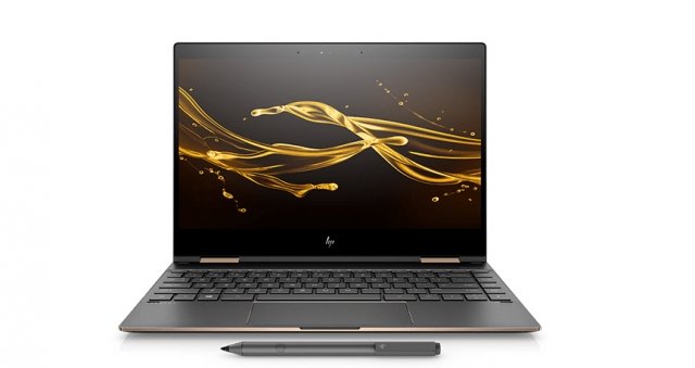 Un sistema premium che offre prestazioni elevate e una potente scheda grafica dedicata per creare, modificare e riprodurre in streaming contenuti 4K e 3D con la massima facilità. Le caratteristiche del nuovo Hp Spectre x360 15 includono: potenza e prestazioni per i creativi più esigenti, per gestire carichi di lavoro importanti oppure la modifica di file video di grandi dimensioni, offrono agli utenti prestazioni e velocità; design elegante di fascia premium, realizzato con un telaio in alluminio CNC lavorato con un nuovo profilo angolare di 19,5 mm e un peso di 2,09 kg; schermo touch 4K UHD con una diagonale di 15,6 pollici e la HP Tilt Pen opzionale con cui dare forma alle idee sulla tela digitale; maggiori funzionalità per la sicurezza, tra cui una fotocamera a infrarossi che supporta Windows Hello e un lettore di impronte digitali, per accedere al sistema facilmente e in modo sicuro in qualsiasi modalità. Il modello da 15 pollici sarà disponibile in EMEA a febbraio. Prezzo: a partire da 1.799 euro. www8.hp.com Un sistema premium che offre prestazioni elevate e una potente scheda grafica dedicata per creare, modificare e riprodurre in streaming contenuti 4K e 3D con la massima facilità. Le caratteristiche del nuovo Hp Spectre x360 15 includono: potenza e prestazioni per i creativi più esigenti, per gestire carichi di lavoro importanti oppure la modifica di file video di grandi dimensioni, offrono agli utenti prestazioni e velocità; design elegante di fascia premium, realizzato con un telaio in alluminio CNC lavorato con un nuovo profilo angolare di 19,5 mm e un peso di 2,09 kg; schermo touch 4K UHD con una diagonale di 15,6 pollici e la HP Tilt Pen opzionale con cui dare forma alle idee sulla tela digitale; maggiori funzionalità per la sicurezza, tra cui una fotocamera a infrarossi che supporta Windows Hello e un lettore di impronte digitali, per accedere al sistema facilmente e in modo sicuro in qualsiasi modalità. Il modello da 15 pollici sarà disponibile in EMEA a febbraio. Prezzo: a partire da 1.799 euro. www8.hp.com