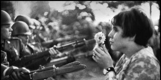 Magnum Manifesto. Guardare il mondo e raccontarlo in fotografia Magnum Manifesto. Guardare il mondo e raccontarlo in fotografia