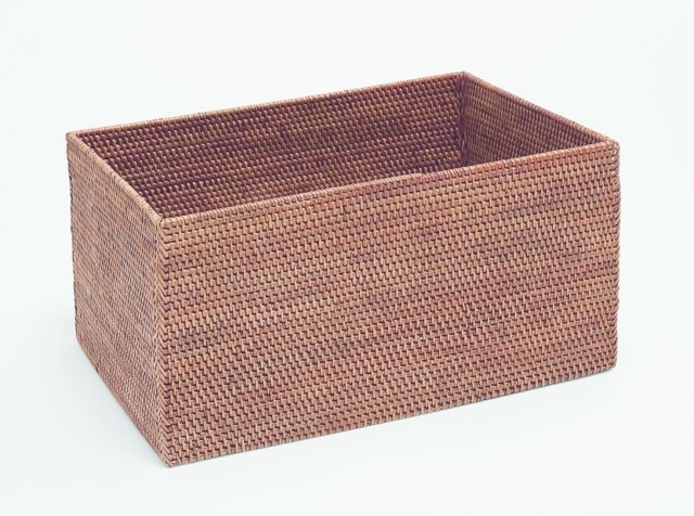 cesto di Zara Home in rattan cesto di Zara Home in rattan