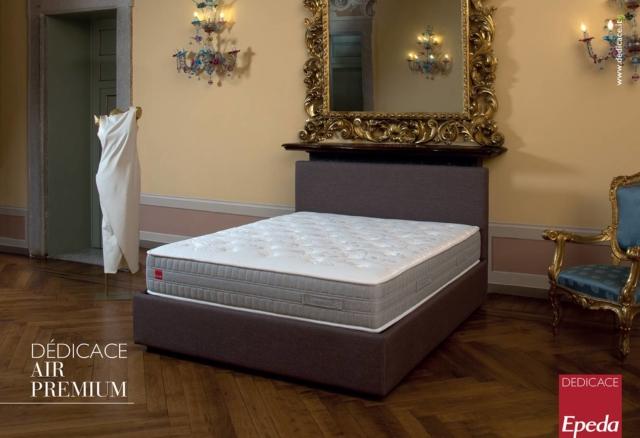 DÉDICACE AIR PREMIUM: preziosamente accogliente e straordinariamente confortevole, per notti di puro benessere. DÉDICACE AIR PREMIUM: preziosamente accogliente e straordinariamente confortevole, per notti di puro benessere.