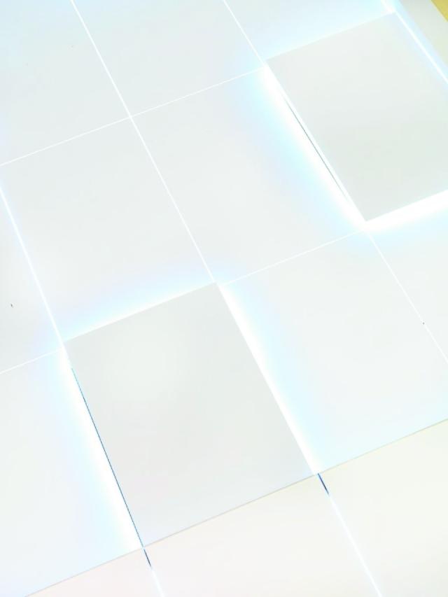 Krion Eco-Active Solid Technology, usata da Porcelanosa come finitura per i propri rivestimenti Krion Eco-Active Solid Technology, usata da Porcelanosa come finitura per i propri rivestimenti