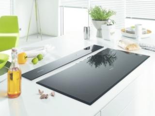 cappa aspirante motorizzata con tasti touch e illuminazione a led con dimmer 6890 di Miele cappa aspirante motorizzata con tasti touch e illuminazione a led con dimmer 6890 di Miele